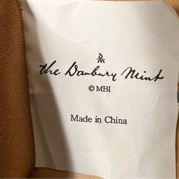 Danbury Mint Personalized JM Initial BrownFaux Leather Handbag - Picture 11 of 16